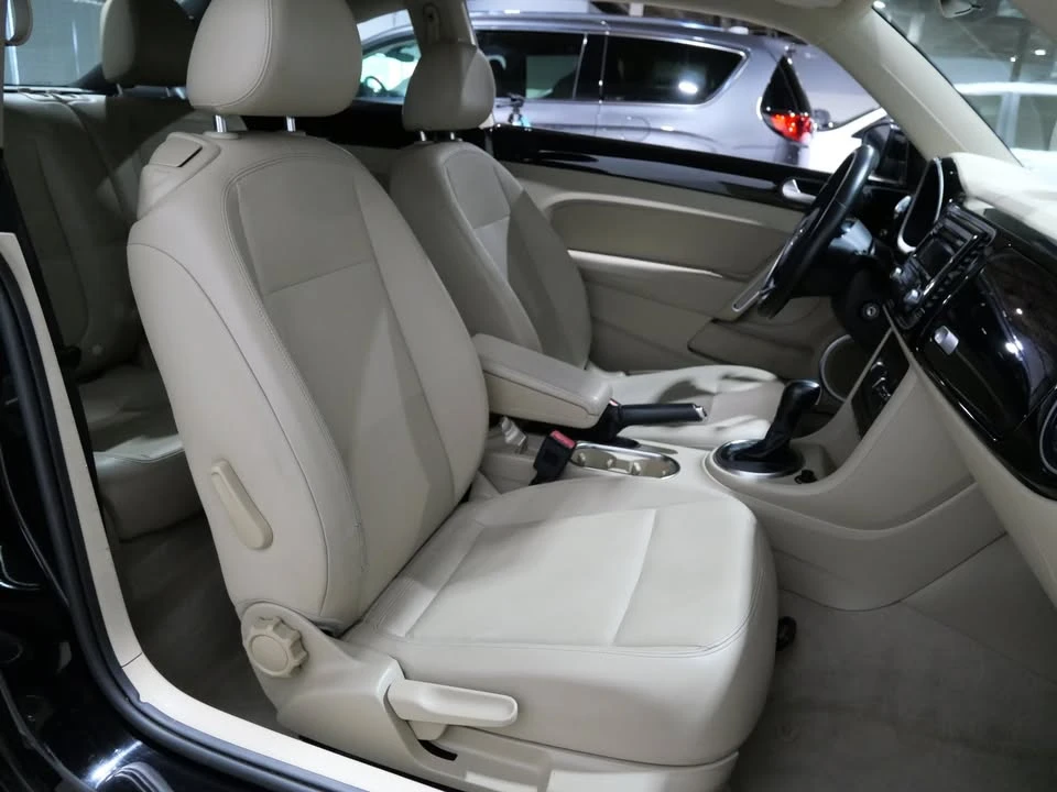 2013 Volkswagen A5 Beetle - Image 13 of 20