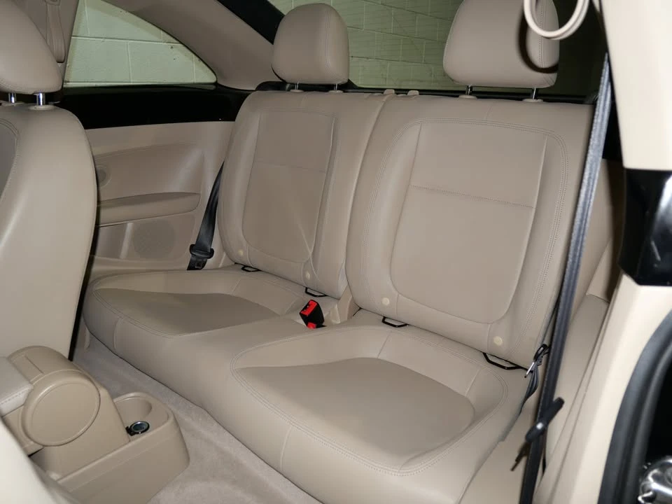 2013 Volkswagen A5 Beetle - Image 11 of 20
