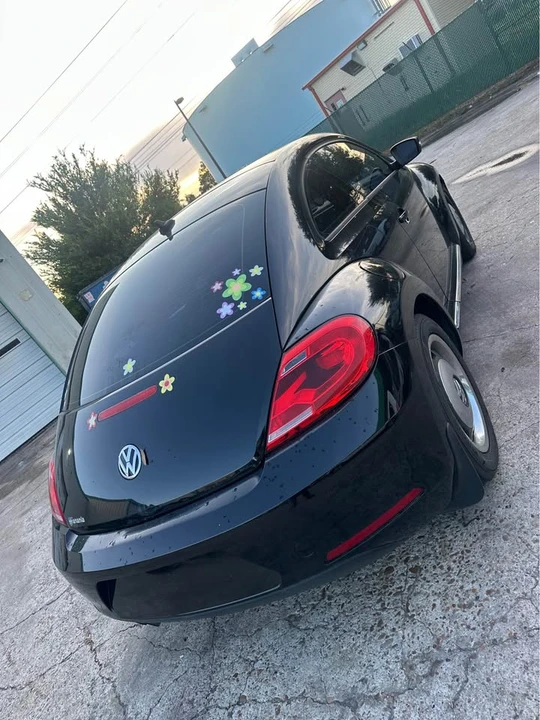 2013 Volkswagen A5 Beetle - Image 16 of 20