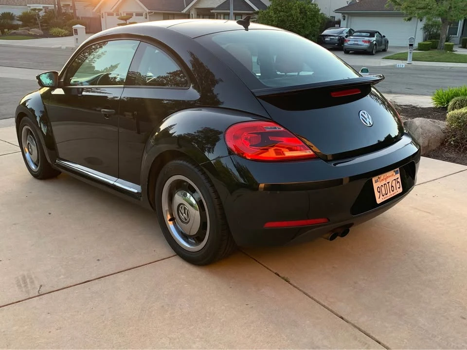 2013 Volkswagen A5 Beetle - Image 9 of 11