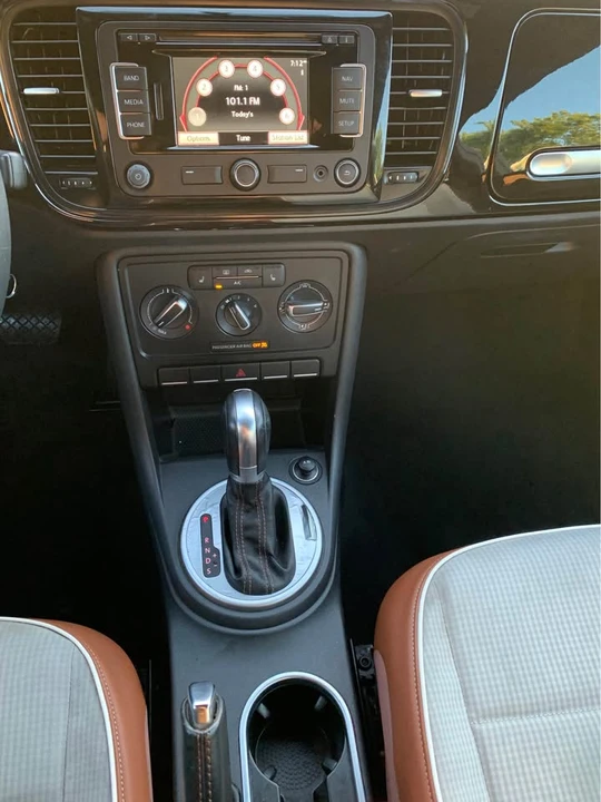 2013 Volkswagen A5 Beetle - Image 11 of 11