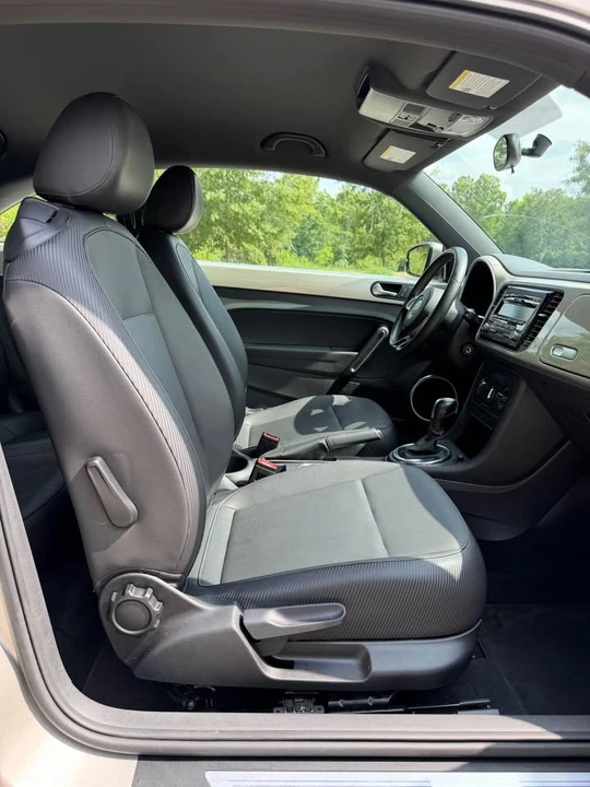2013 Volkswagen A5 Beetle - Image 13 of 17
