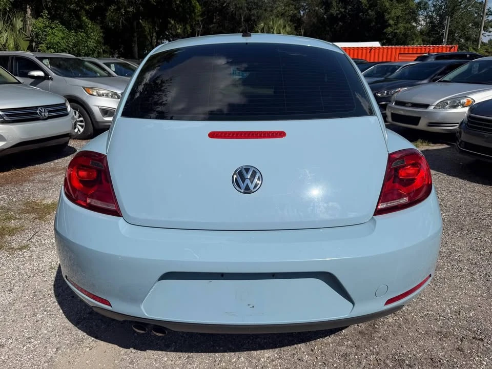 2013 Volkswagen A5 Beetle - Image 5 of 14