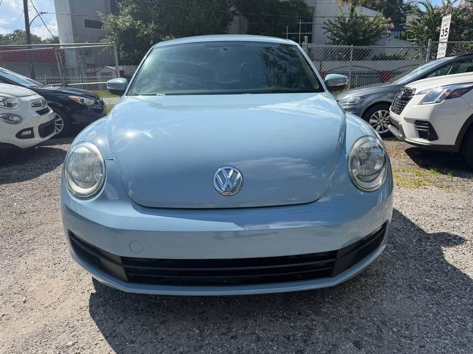 2013 Volkswagen A5 Beetle - Image 2 of 14