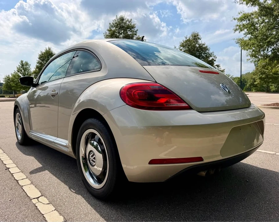 2013 Volkswagen A5 Beetle - Image 7 of 17