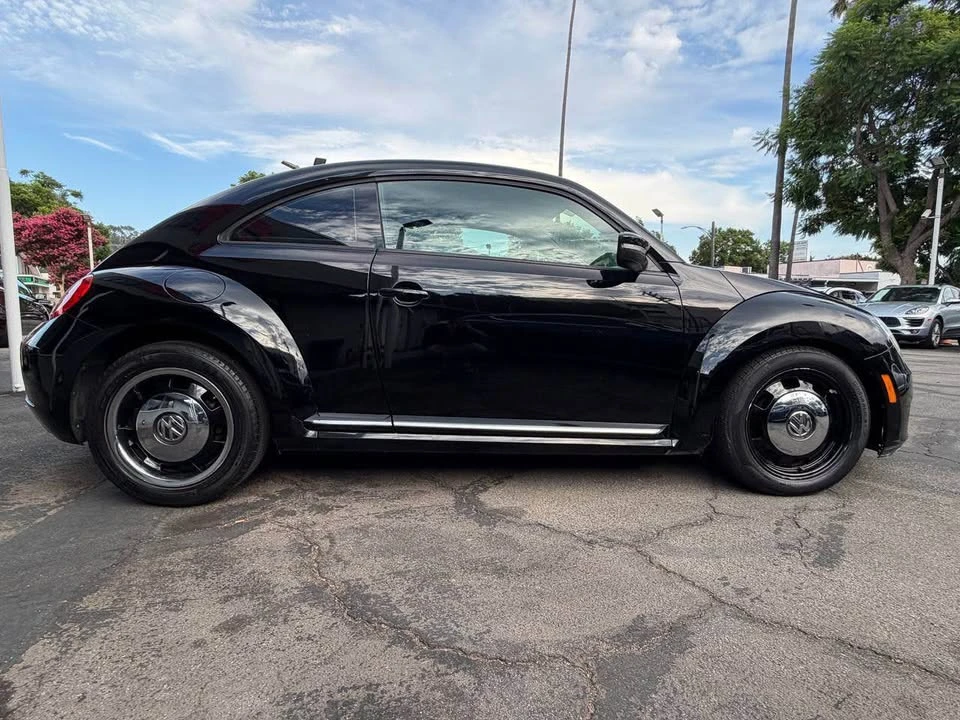 2013 Volkswagen A5 Beetle - Image 3 of 15