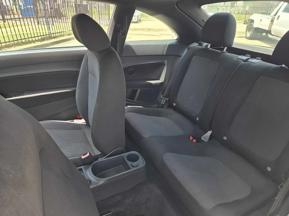 2013 Volkswagen A5 Beetle - Image 12 of 18