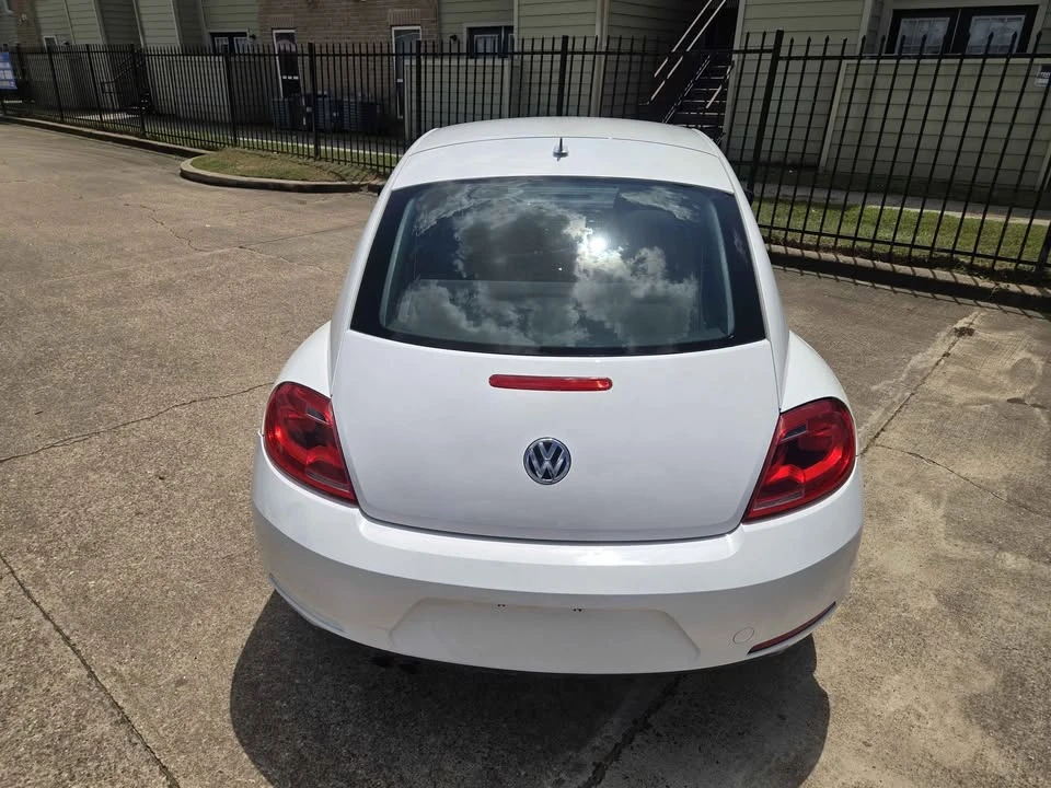 2013 Volkswagen A5 Beetle - Image 7 of 18