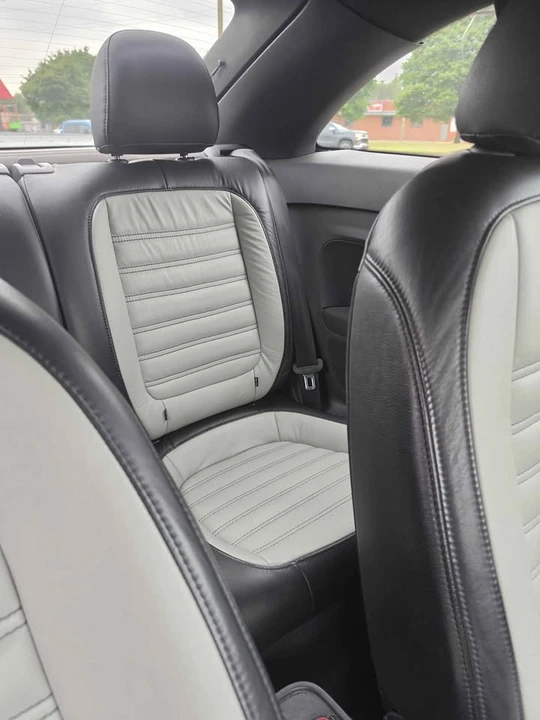 2013 Volkswagen A5 Beetle - Image 9 of 11