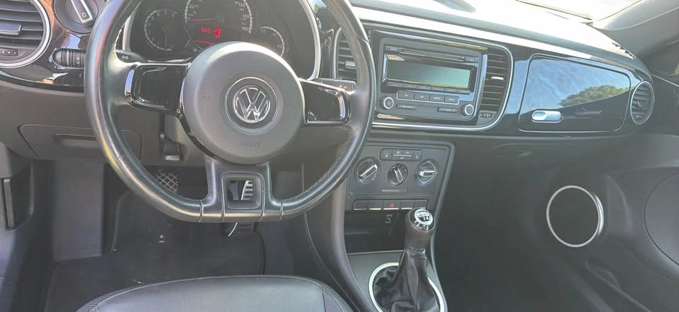 2013 Volkswagen A5 Beetle - Image 6 of 7