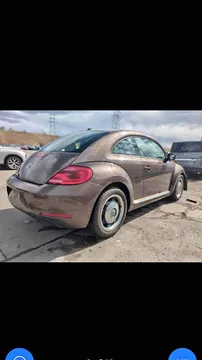 2013 Volkswagen Beetle 2.5L Hatchback 2D