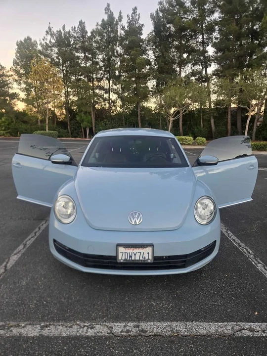 2013 Volkswagen A5 Beetle - Image 5 of 18