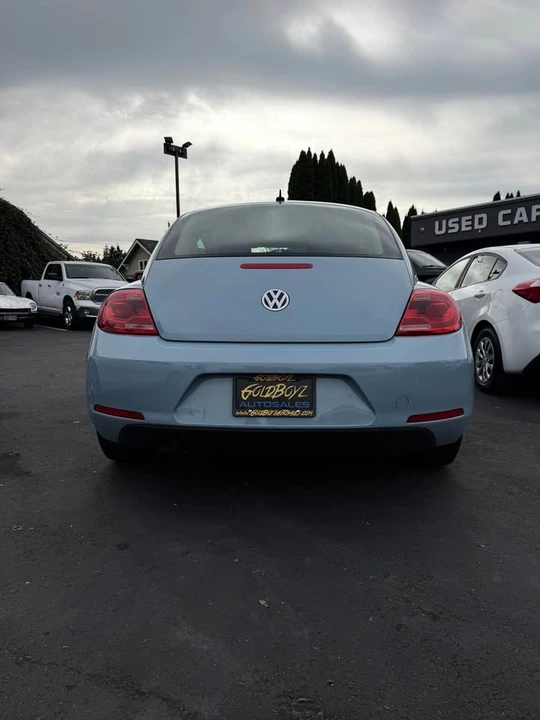 2013 Volkswagen A5 Beetle - Image 2 of 13