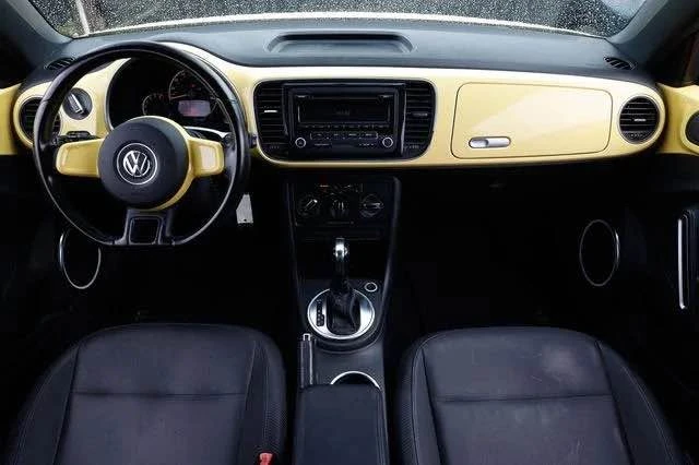 2013 Volkswagen A5 Beetle - Image 2 of 2