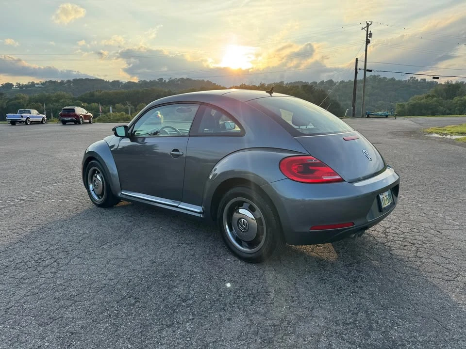 2013 Volkswagen A5 Beetle - Image 5 of 14