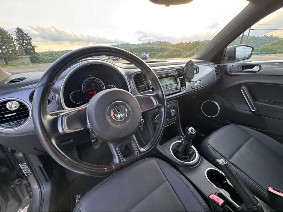2013 Volkswagen A5 Beetle - Image 12 of 14