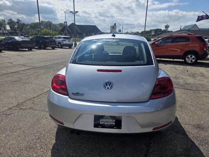 2013 Volkswagen A5 Beetle - Image 4 of 9