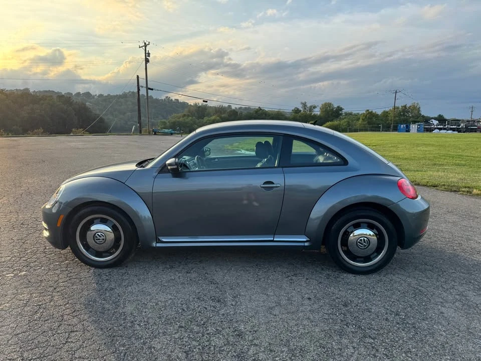 2013 Volkswagen A5 Beetle - Image 6 of 14