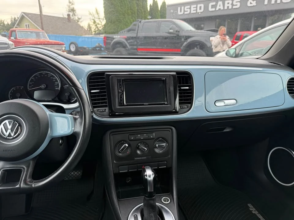2013 Volkswagen A5 Beetle - Image 11 of 13