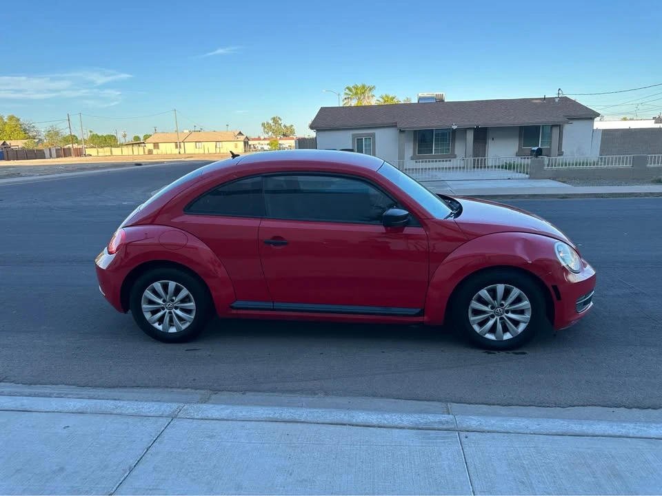 2013 Volkswagen A5 Beetle - Image 7 of 9