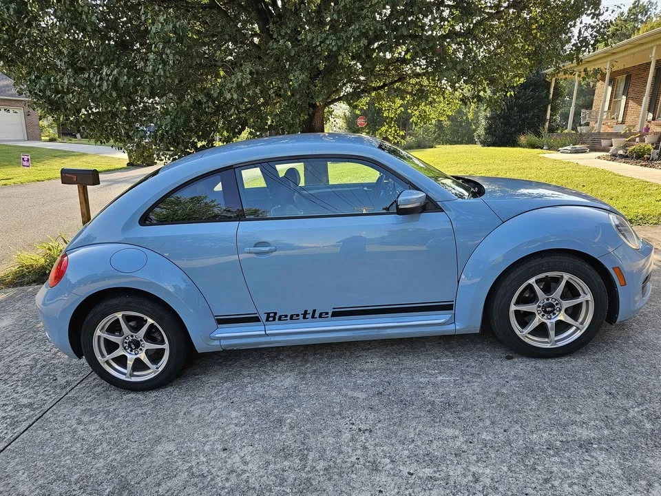 2013 Volkswagen A5 Beetle - Image 3 of 7