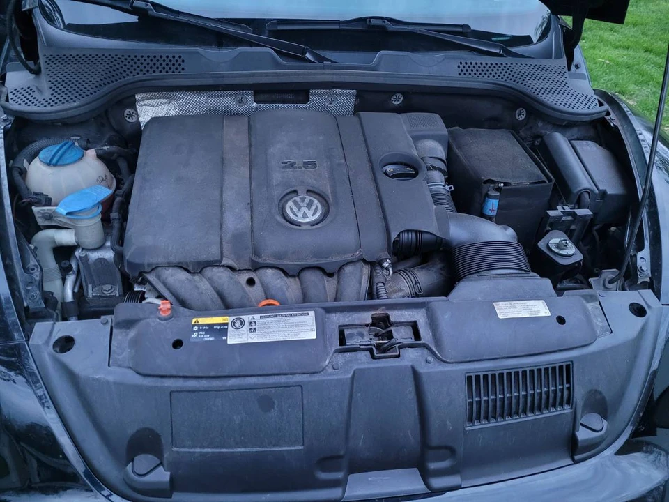 2013 Volkswagen A5 Beetle - Image 8 of 20