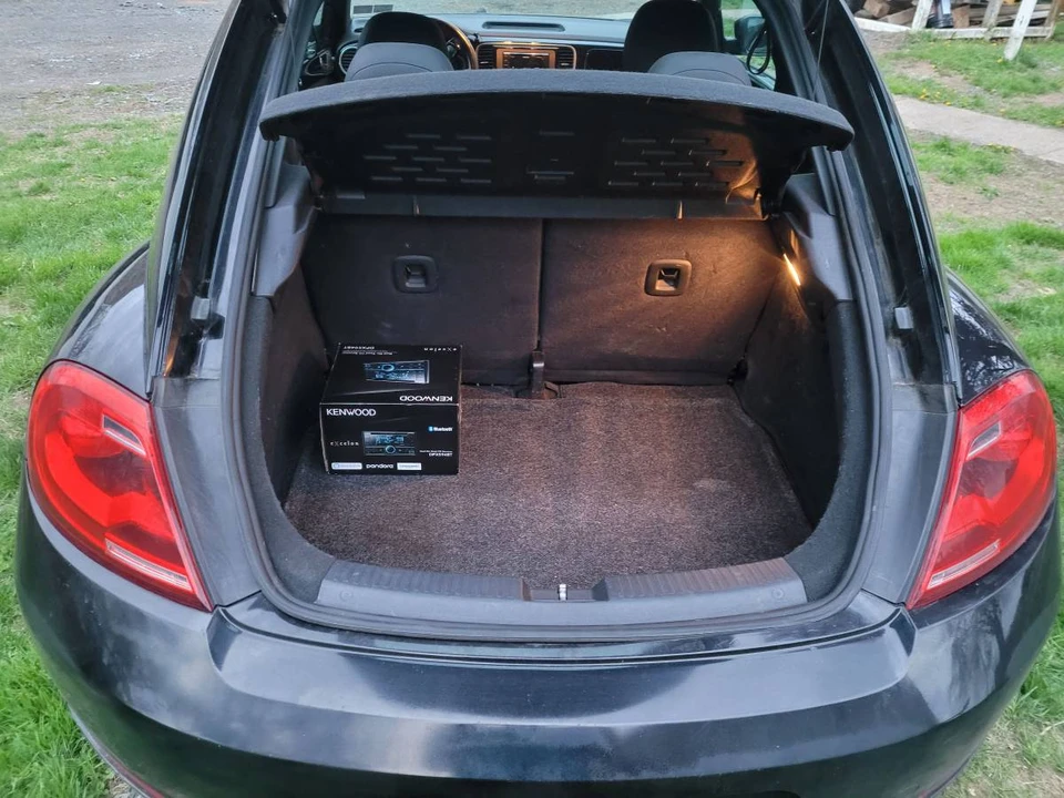 2013 Volkswagen A5 Beetle - Image 9 of 20