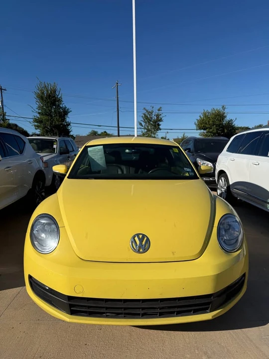 2013 Volkswagen A5 Beetle - Image 2 of 7