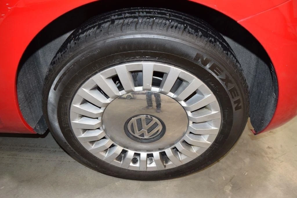 2013 Volkswagen A5 Beetle - Image 12 of 21
