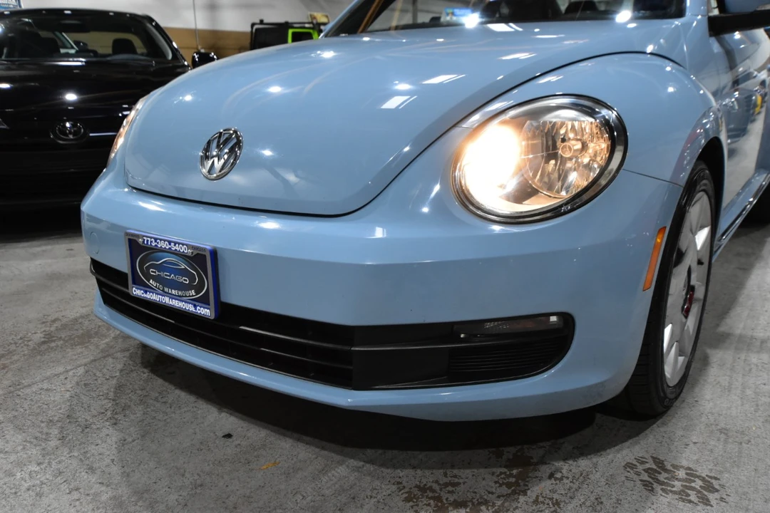 2013 Volkswagen A5 Beetle - Image 4 of 12