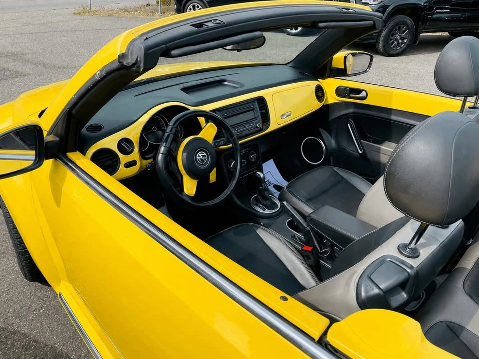 2013 Volkswagen A5 Beetle - Image 16 of 17