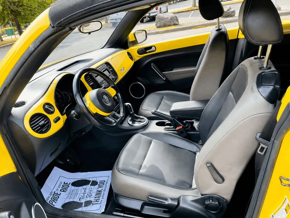 2013 Volkswagen A5 Beetle - Image 11 of 17