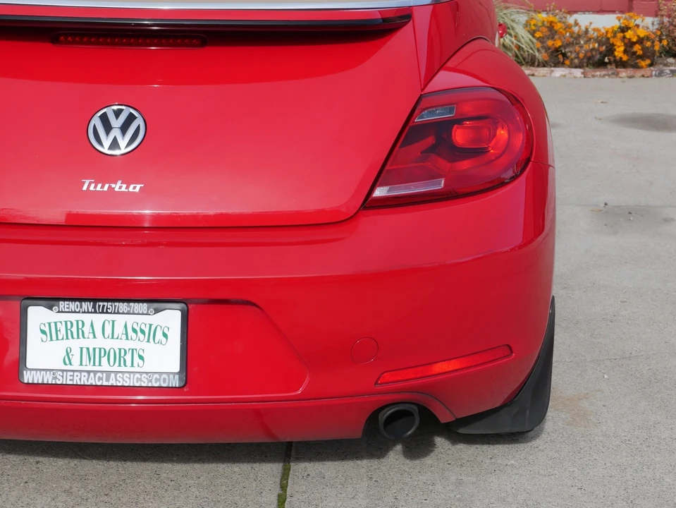 2013 Volkswagen A5 Beetle - Image 9 of 12