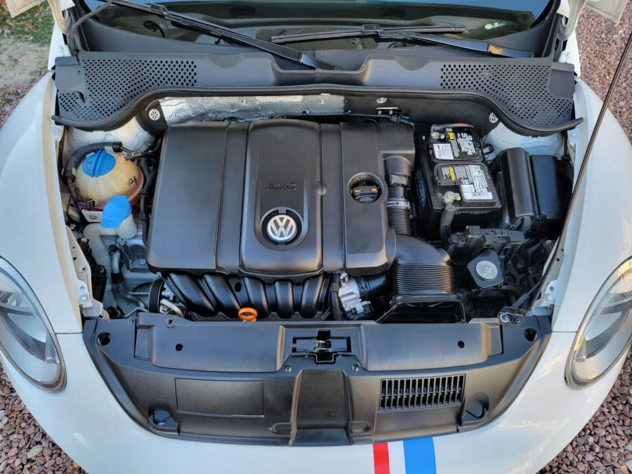 2013 Volkswagen A5 Beetle - Image 16 of 24