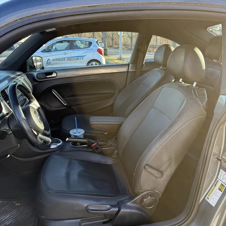2013 Volkswagen A5 Beetle - Image 9 of 15