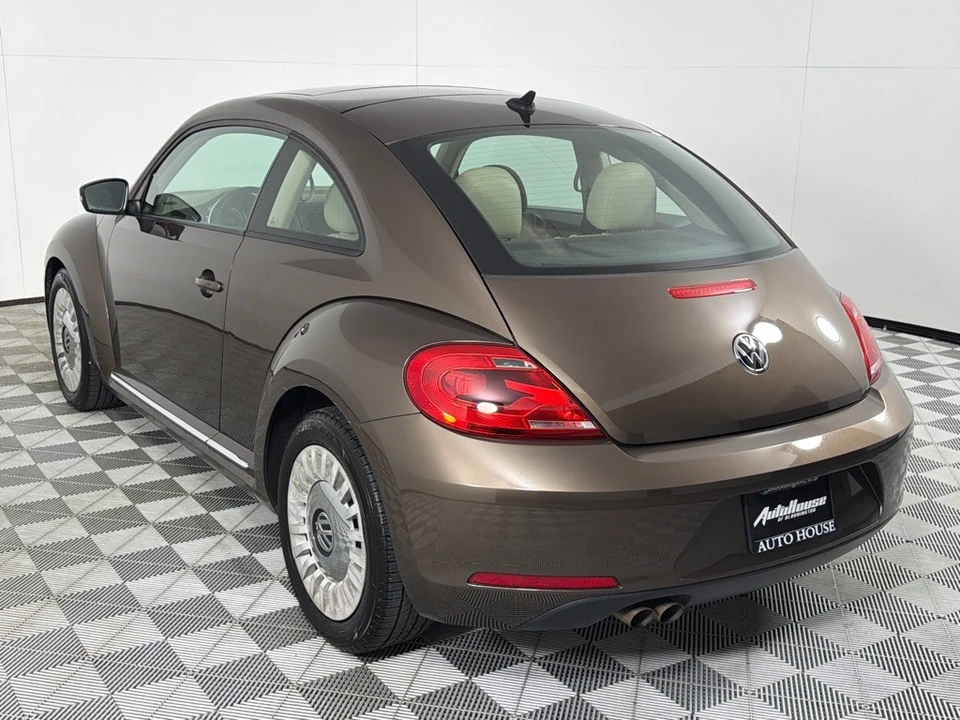 2013 Volkswagen A5 Beetle - Image 7 of 21