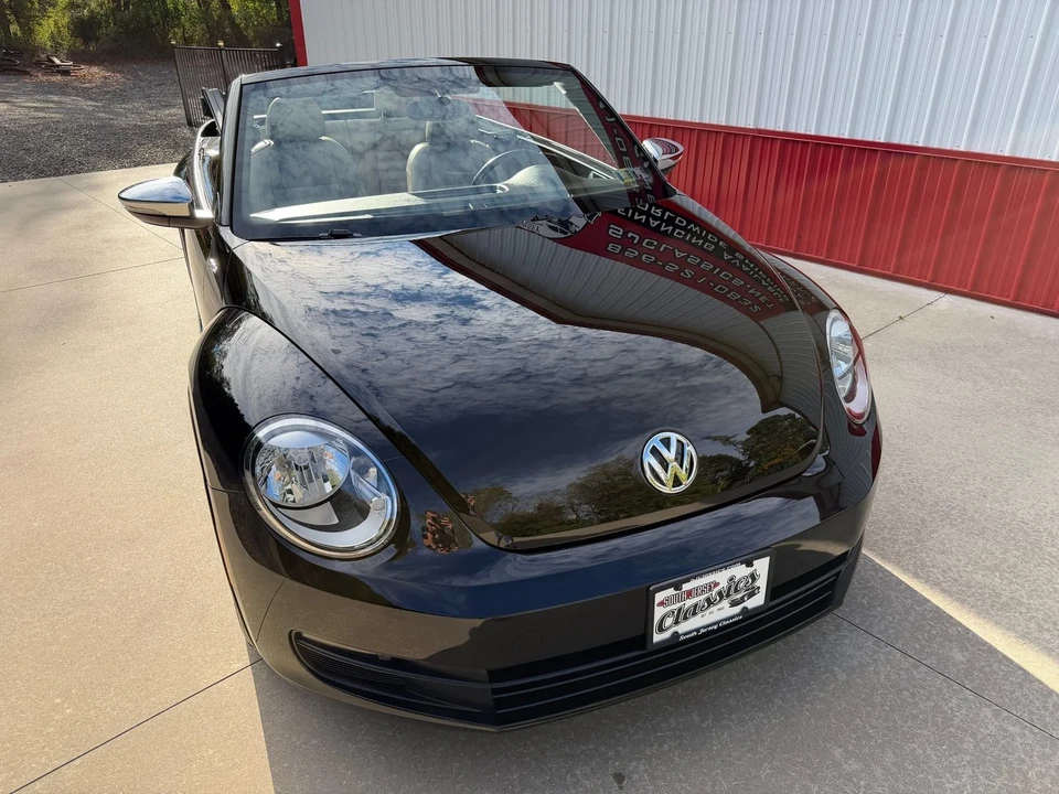2013 Volkswagen A5 Beetle - Image 8 of 21