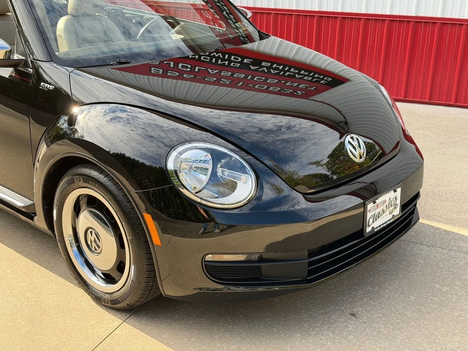 2013 Volkswagen A5 Beetle - Image 2 of 21