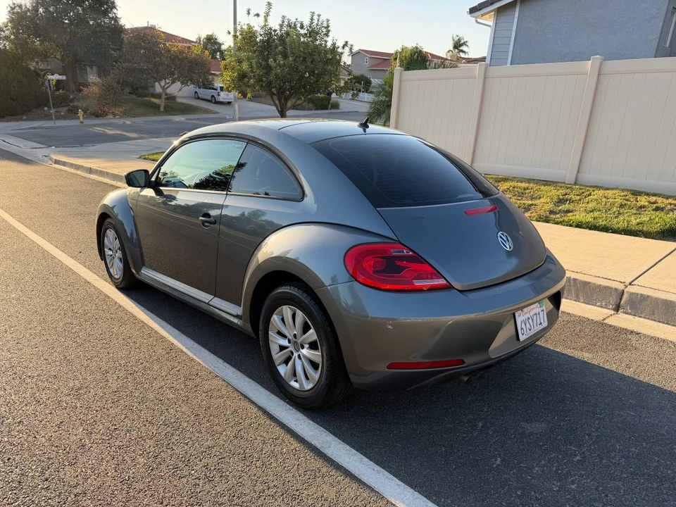 2013 Volkswagen A5 Beetle - Image 3 of 11