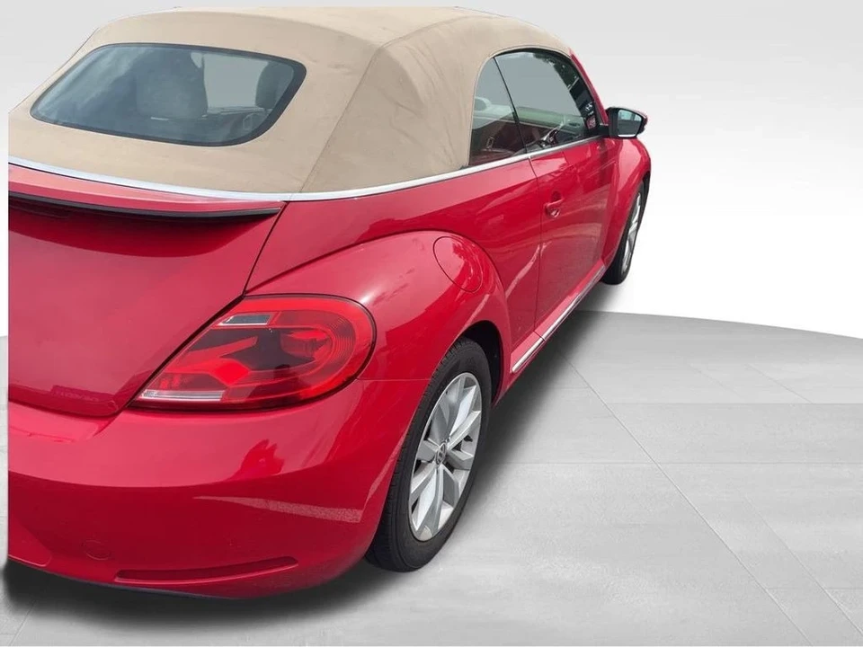 2013 Volkswagen A5 Beetle - Image 6 of 12