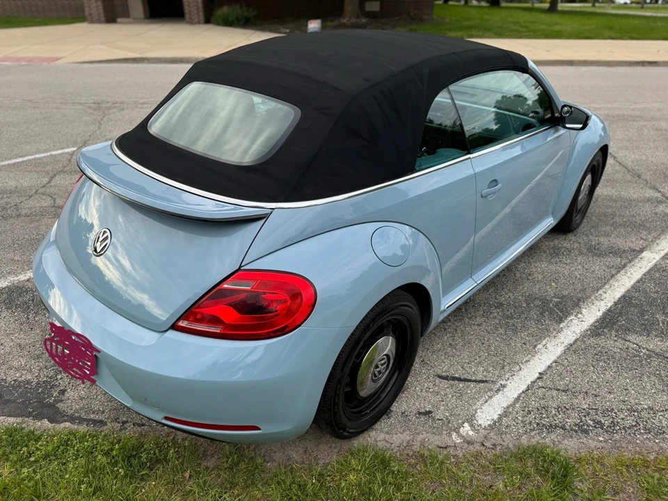 2013 Volkswagen A5 Beetle - Image 5 of 20