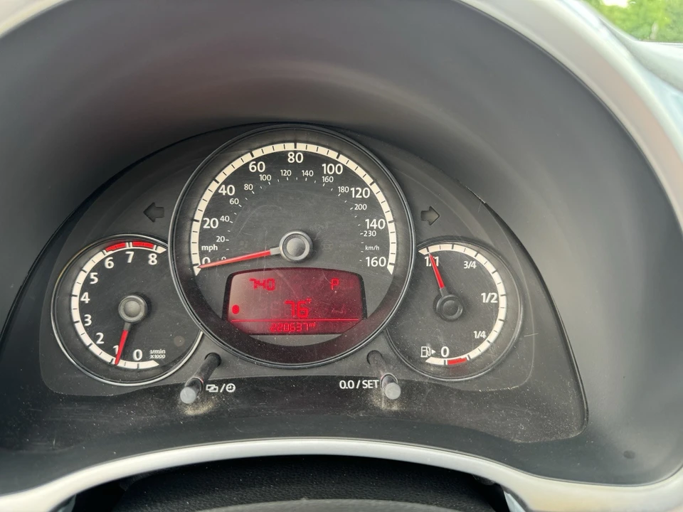 2013 Volkswagen A5 Beetle - Image 18 of 20