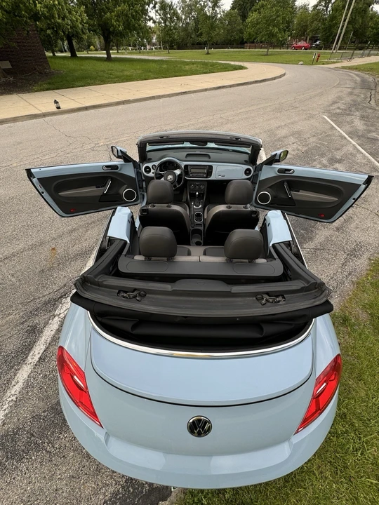 2013 Volkswagen A5 Beetle - Image 11 of 20
