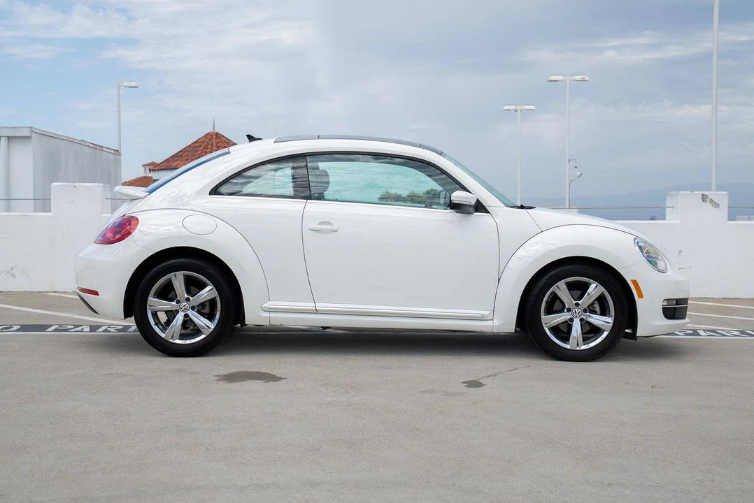 2013 Volkswagen A5 Beetle - Image 27 of 31