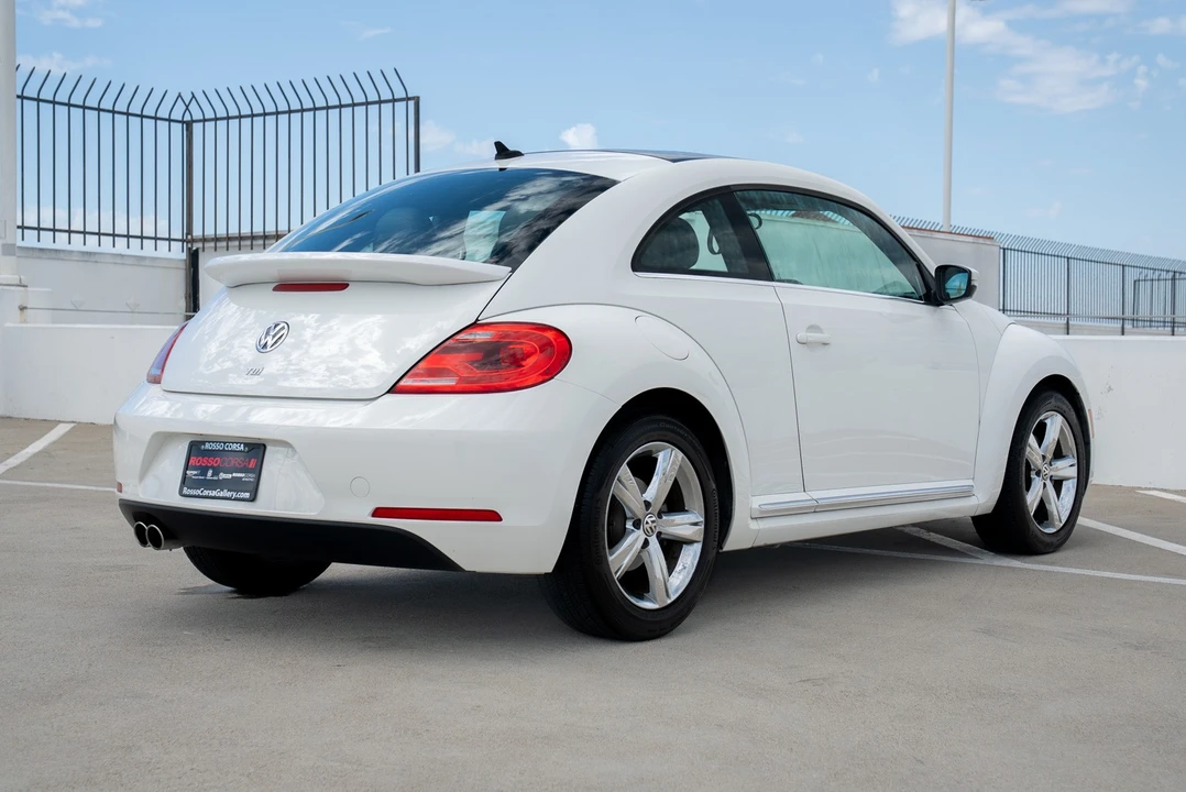 2013 Volkswagen A5 Beetle - Image 10 of 31