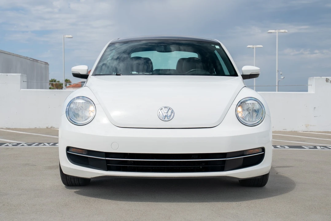 2013 Volkswagen A5 Beetle - Image 14 of 31