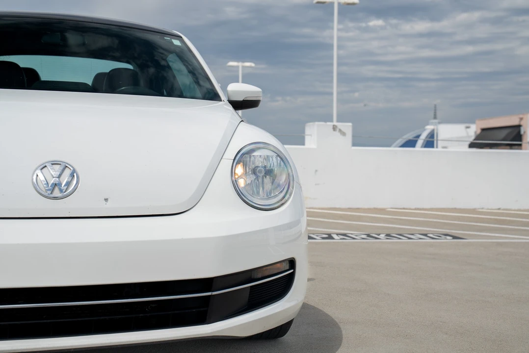 2013 Volkswagen A5 Beetle - Image 15 of 31