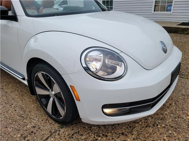 2013 Volkswagen A5 Beetle - Image 10 of 21