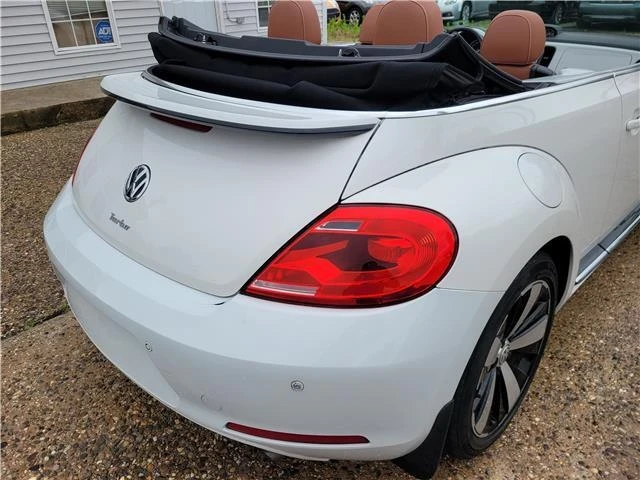 2013 Volkswagen A5 Beetle - Image 12 of 21