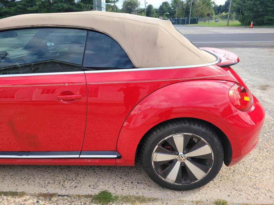 2013 Volkswagen A5 Beetle - Image 20 of 21